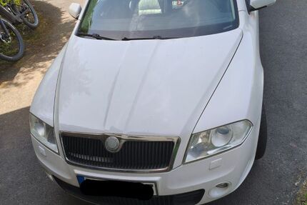 Skoda Octavia 399.000 km 2.400 &euro; Warmensteinach 95485