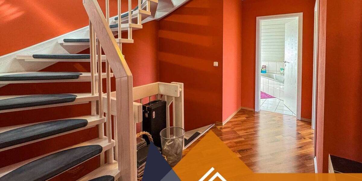 Doppelhaushälfte Kulmbach Burghaig - 7 Zimmer, 198 m&sup2;, 475.000&euro; | Angebot:26219278