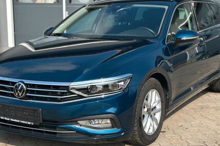 VW Passat Variant 32.400 km 23.990 &euro; Ahorntal 95491