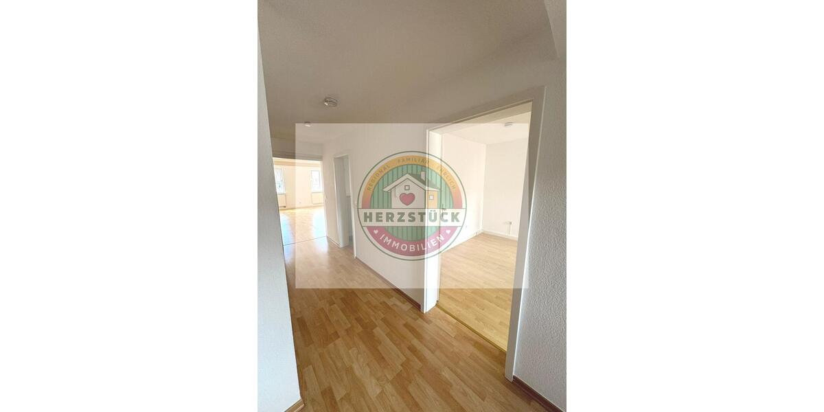 Dachgeschoßwohnung Kulmbach Blaich - 3 Zimmer, 87 m&sup2;, 730&euro; | Angebot:22420518