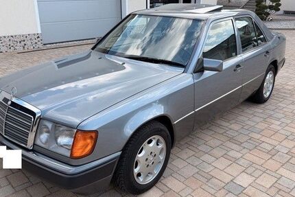 Mercedes-Benz E 300 130.800 km 19.950 &euro; Untersteinach bei Kulmbach 95369