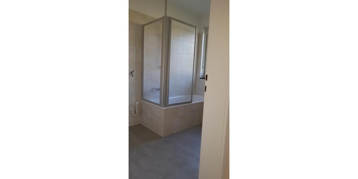 Etagenwohnung Bayreuth Meyernberg - 4 Zimmer, 104 m&sup2;, 1.100&euro; | Angebot:25177363