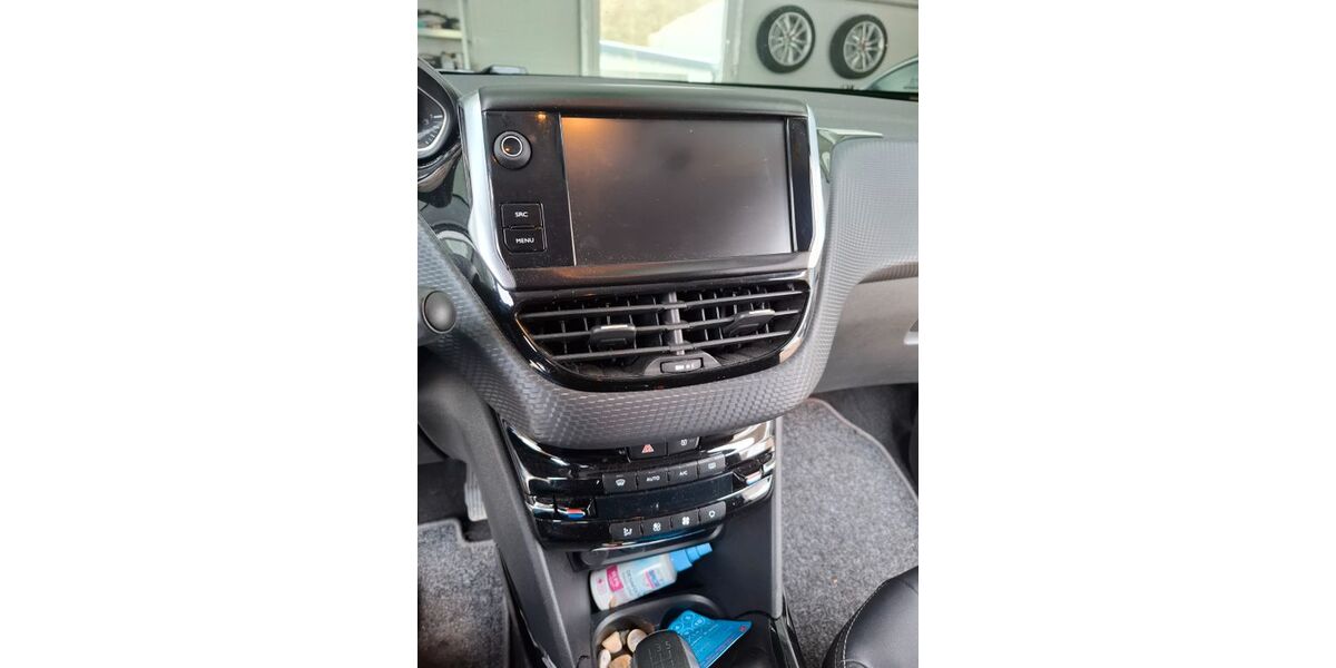 Peugeot 2008 85.300 km 7.500 &euro; Weismain 96260