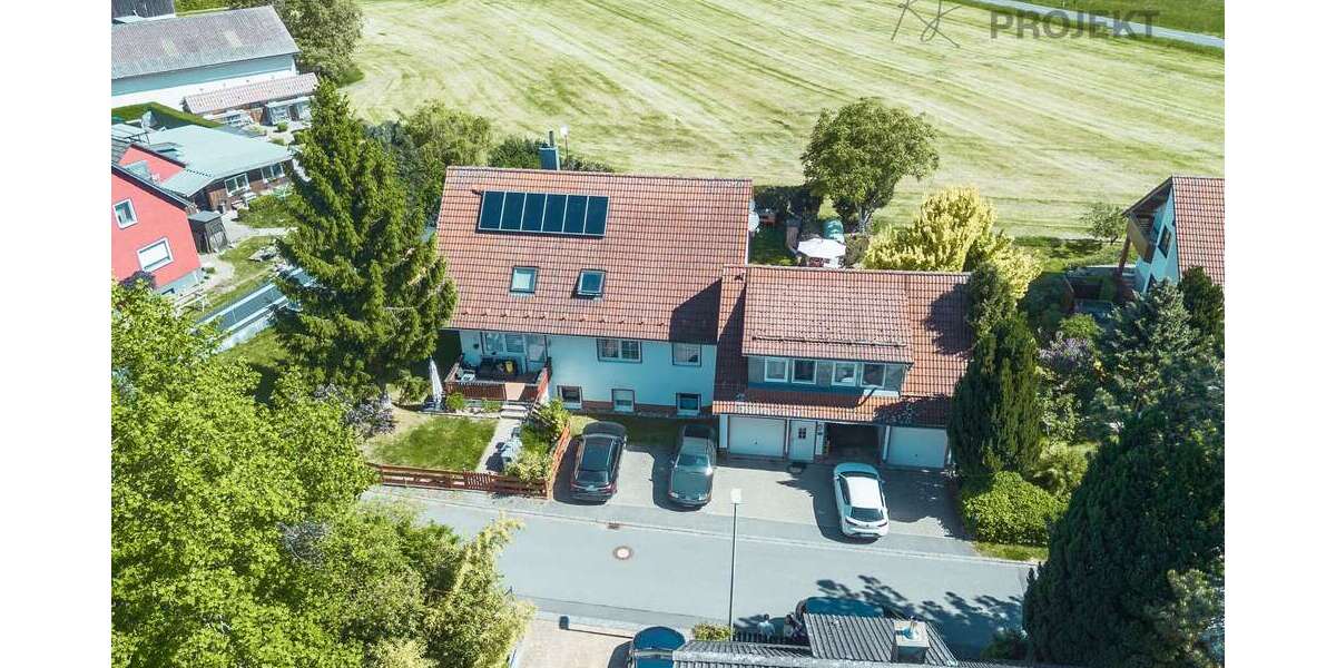 Einfamilienhaus Gößweinstein - 13 Zimmer, 320 m&sup2;, 525.000&euro; | Angebot:26786819