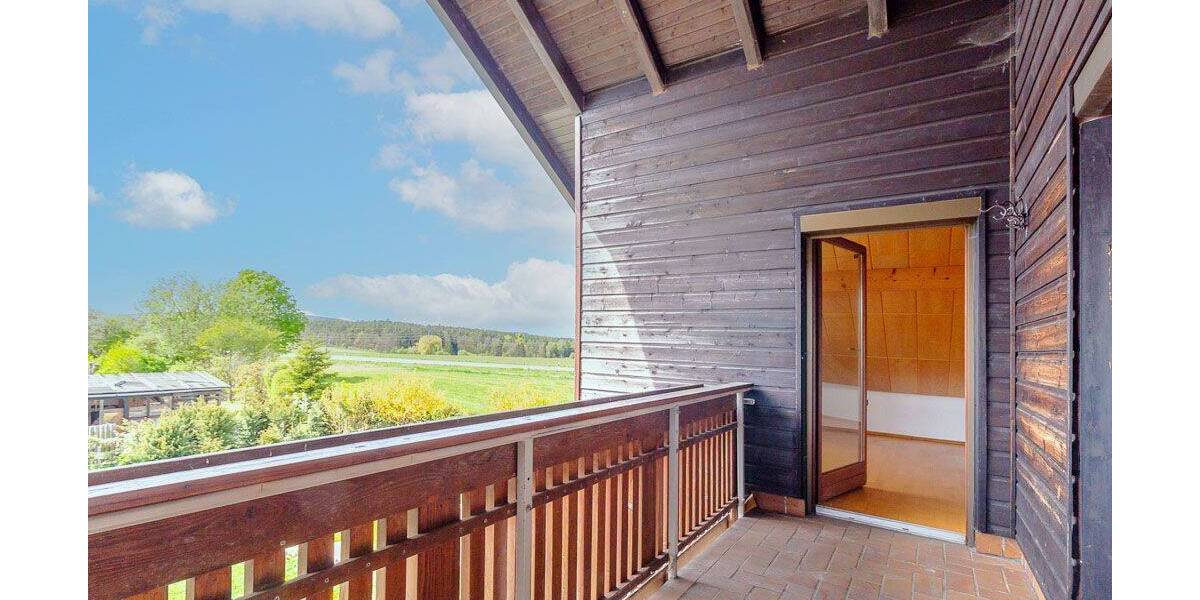 Einfamilienhaus Eckersdorf - 7 Zimmer, 175 m&sup2;, 478.000&euro; | Angebot:26501286