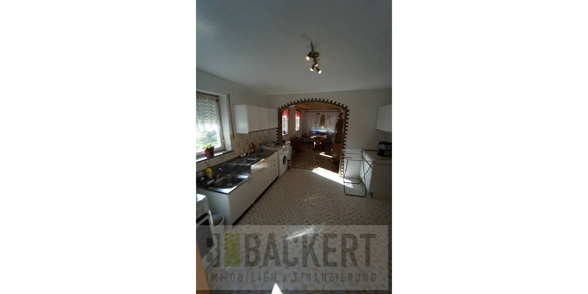 Mehrfamilienhaus, Wohnhaus Mainleus Danndorf - 7 Zimmer, 204 m&sup2;, 320.000&euro; | Angebot:25669761