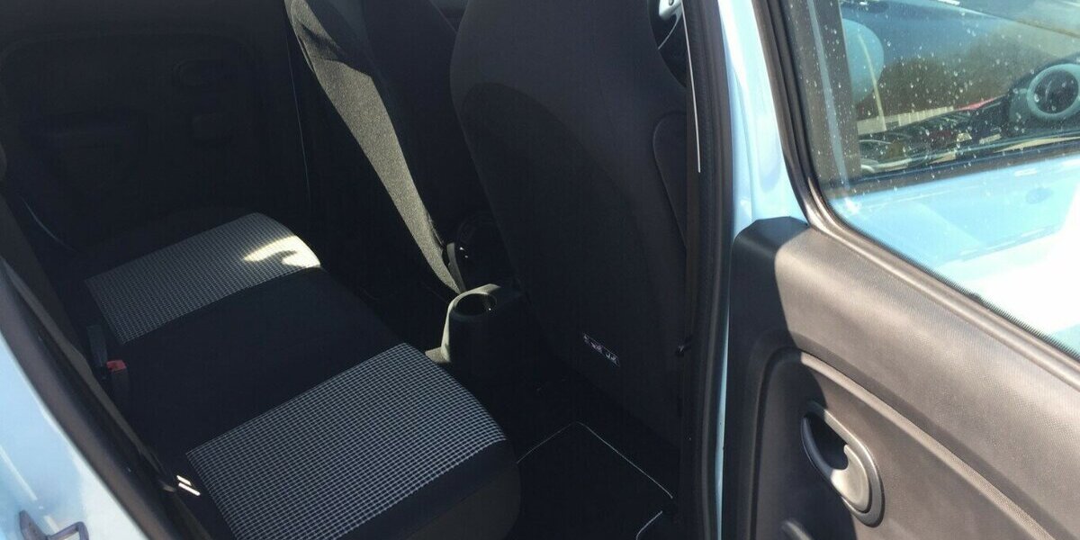 Renault Twingo 4 Türig,8 Fach Bereift,1 Hand! 87.000 km 6.500 &euro; Himmelkron 95502