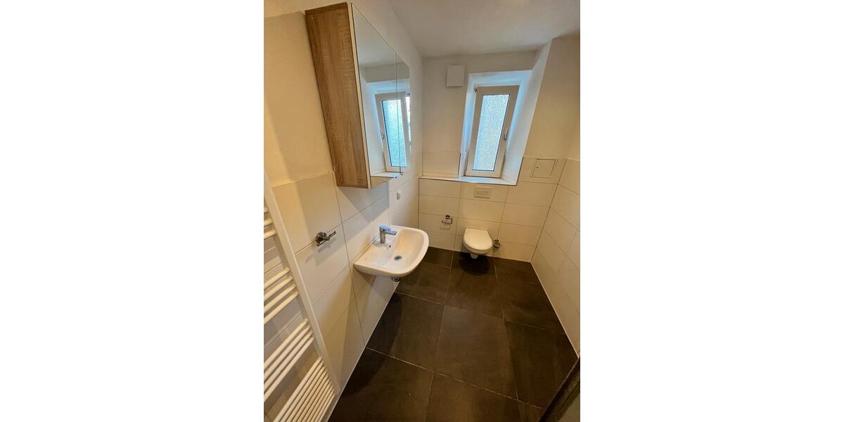 Etagenwohnung Bayreuth Altstadt - 3 Zimmer, 85 m&sup2;, 1.000&euro; | Angebot:26681380