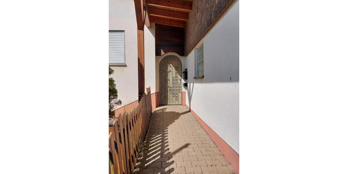 Einfamilienhaus Auerbach in der Oberpfalz - 5 Zimmer, 157 m&sup2;, 340.000&euro; | Angebot:27083198