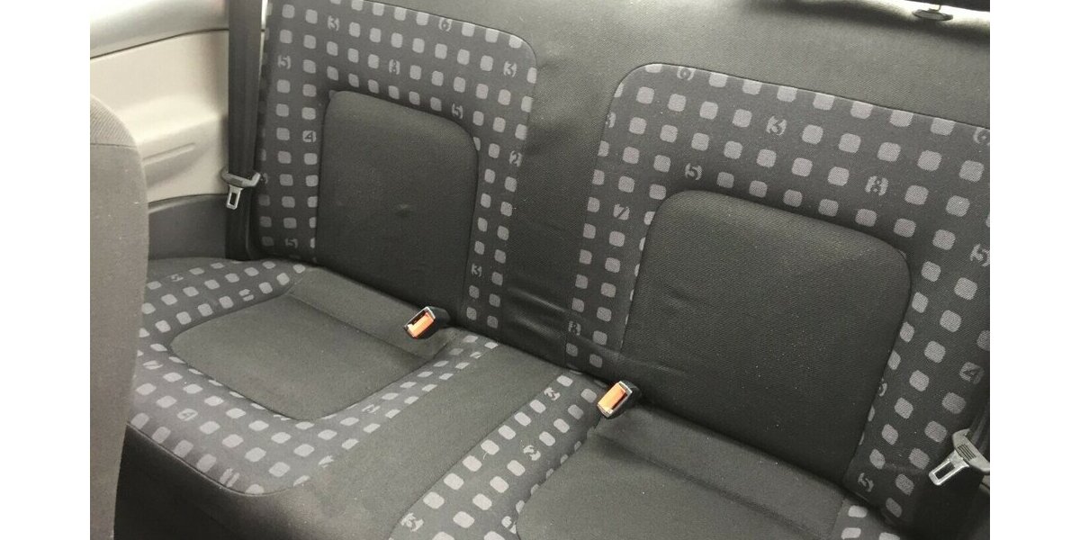 VW New Beetle 2.0 ,KLima, Klima,Tüv 01/28! 150.000 km 2.750 &euro; Himmelkron 95502