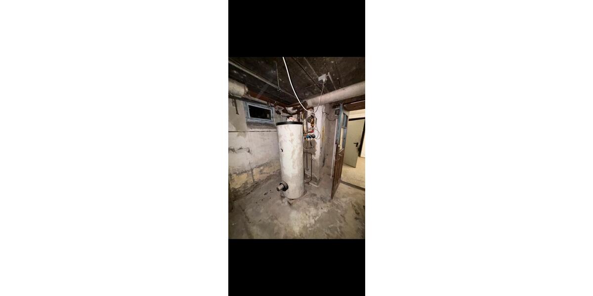 Mehrfamilienhaus, Wohnhaus Neusorg - 25 Zimmer, 250 m&sup2;, 115.000&euro; | Angebot:26948593