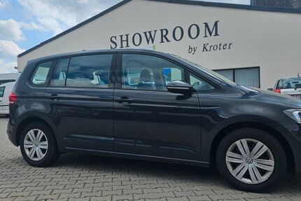 VW Touran 201.273 km 8.990 &euro; Bayreuth 95447