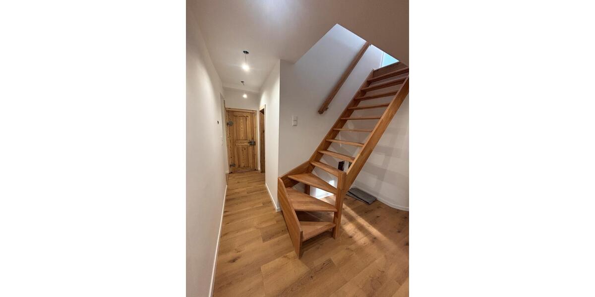 Maisonettenwohnung Bayreuth City - 4 Zimmer, 170 m&sup2;, 1.750&euro; | Angebot:25767092