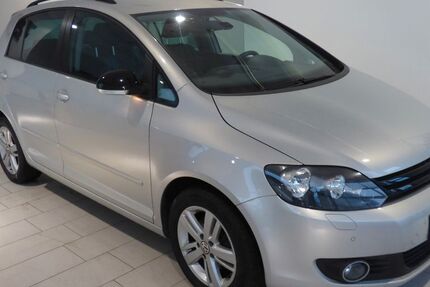 VW Golf 121.500 km 7.899 &euro; Ahorntal 95491