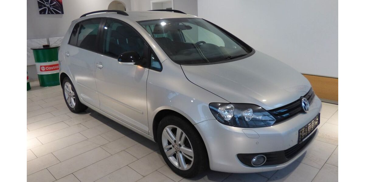 VW Golf 121.500 km 7.899 &euro; Ahorntal 95491