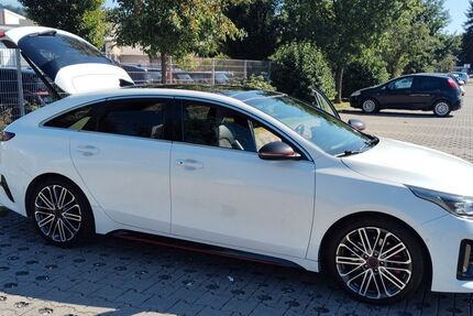 Kia pro ceed / ProCeed 77.600 km 22.590 &euro; Kulmbach 95326
