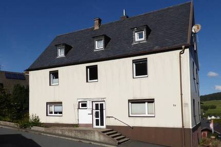 Haus Bischofsgrün - 9 Zimmer, 185 m&sup2;, 175.000&euro; | Angebot:26064967