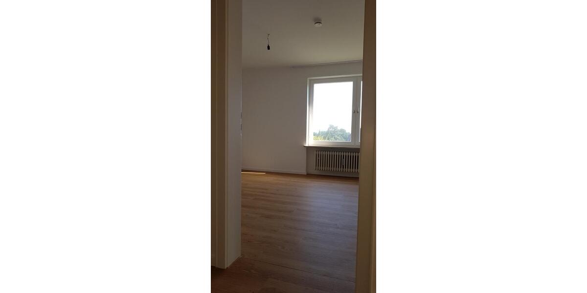 Etagenwohnung Bayreuth Meyernberg - 4 Zimmer, 104 m&sup2;, 1.100&euro; | Angebot:25177363