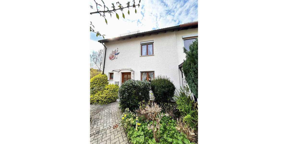 Reihenendhaus Bayreuth Grüner Baum - 4 Zimmer, 110 m&sup2;, 398.000&euro; | Angebot:26594687