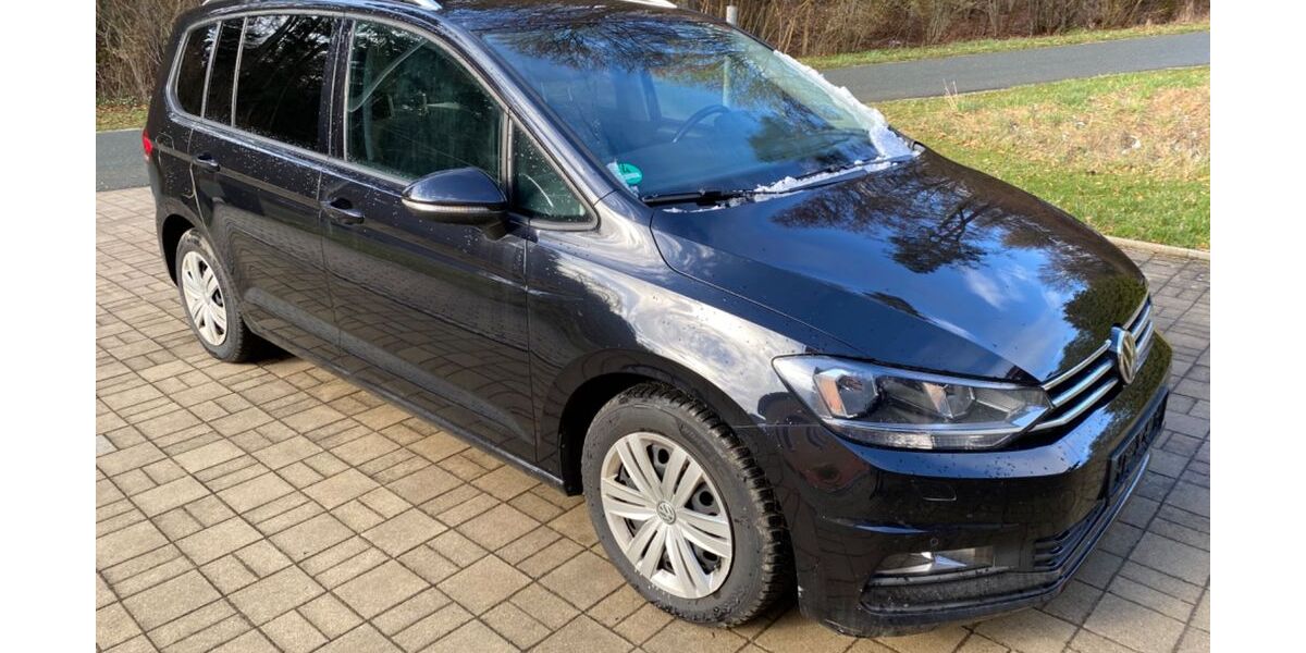 VW Touran 183.000 km 10.889 &euro; Gössweinstein 91327