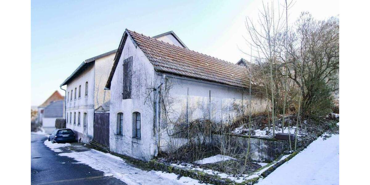 Mehrfamilienhaus, Wohnhaus Königsfeld - 1 Zimmer, 284 m&sup2;, 49.000&euro; | Angebot:25930755