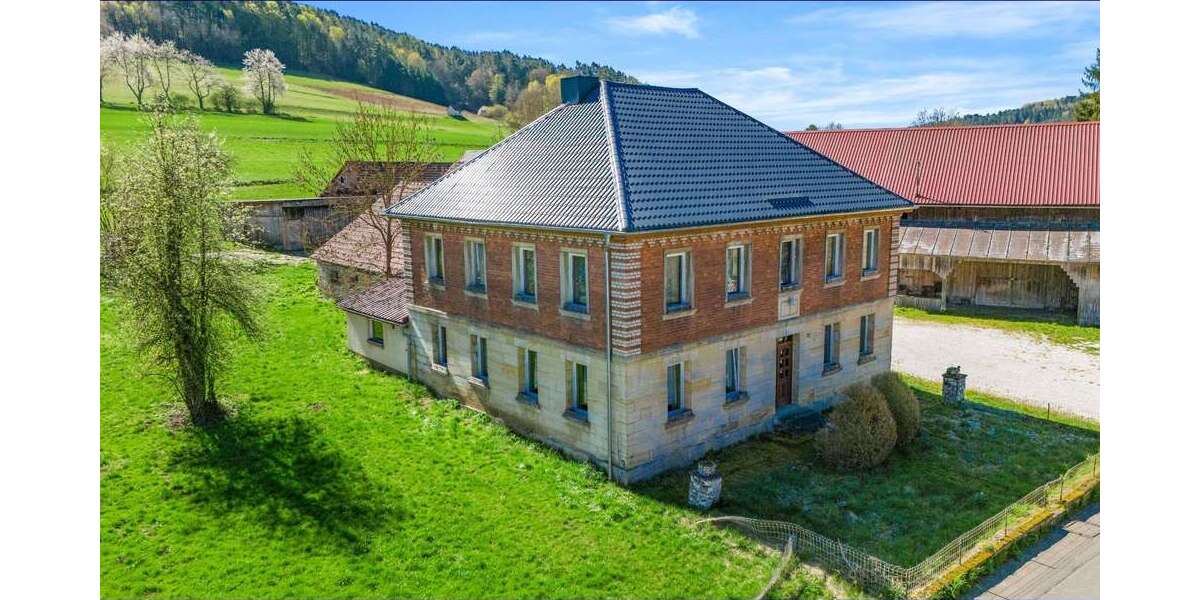 Einfamilienhaus Pottenstein - 8 Zimmer, 206 m&sup2;, 169.000&euro; | Angebot:26555887
