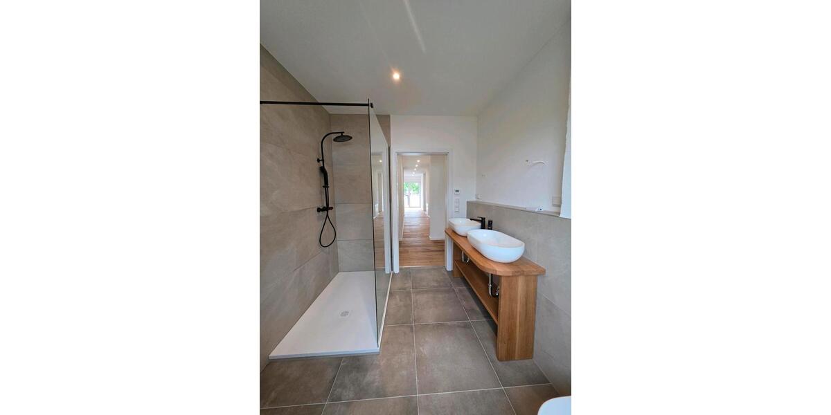 Einfamilienhaus Himmelkron - 8 Zimmer, 210 m&sup2;, 875.000&euro; | Angebot:27162509