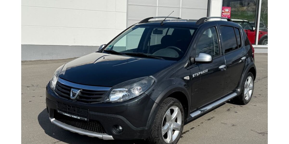 Dacia Sandero 236.000 km 2.390 &euro; Tröstau 95709