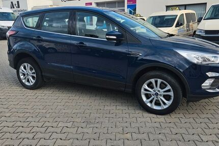 Ford Kuga 81.072 km 13.590 &euro; Bayreuth 95447