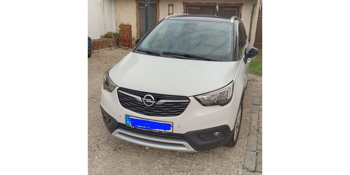 Opel Crossland (X) 88.520 km 9.350 &euro; Auerbach in der Oberpfalz 91275