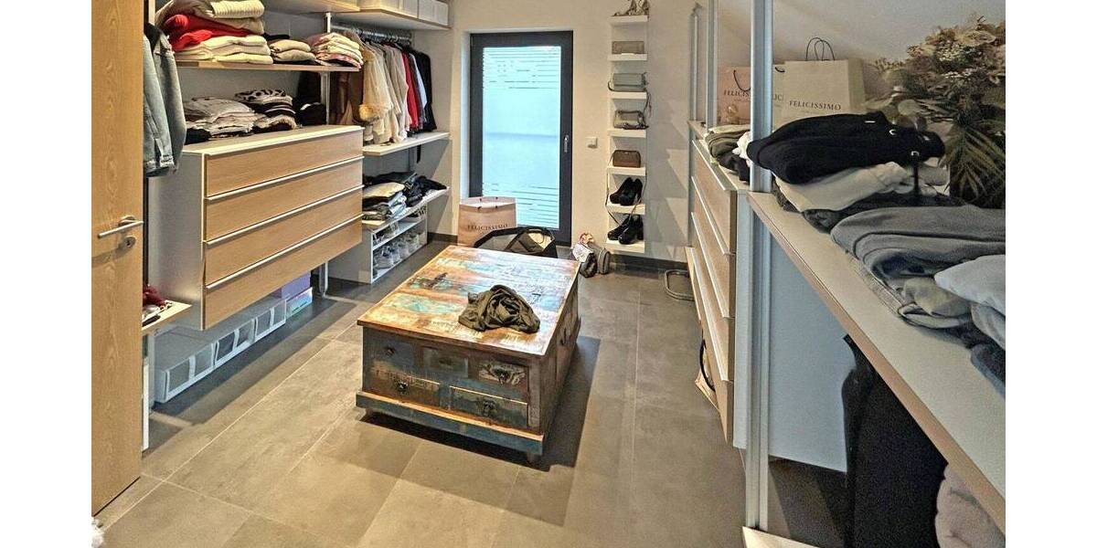 Einfamilienhaus Kulmbach Forstlahm - 4 Zimmer, 168 m&sup2;, 595.000&euro; | Angebot:26082985