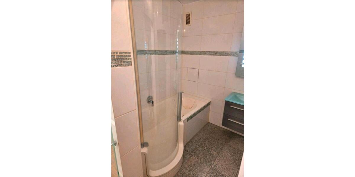 Erdgeschoßwohnung Bayreuth Altstadt - 2 Zimmer, 72 m&sup2;, 840&euro; | Angebot:25941795