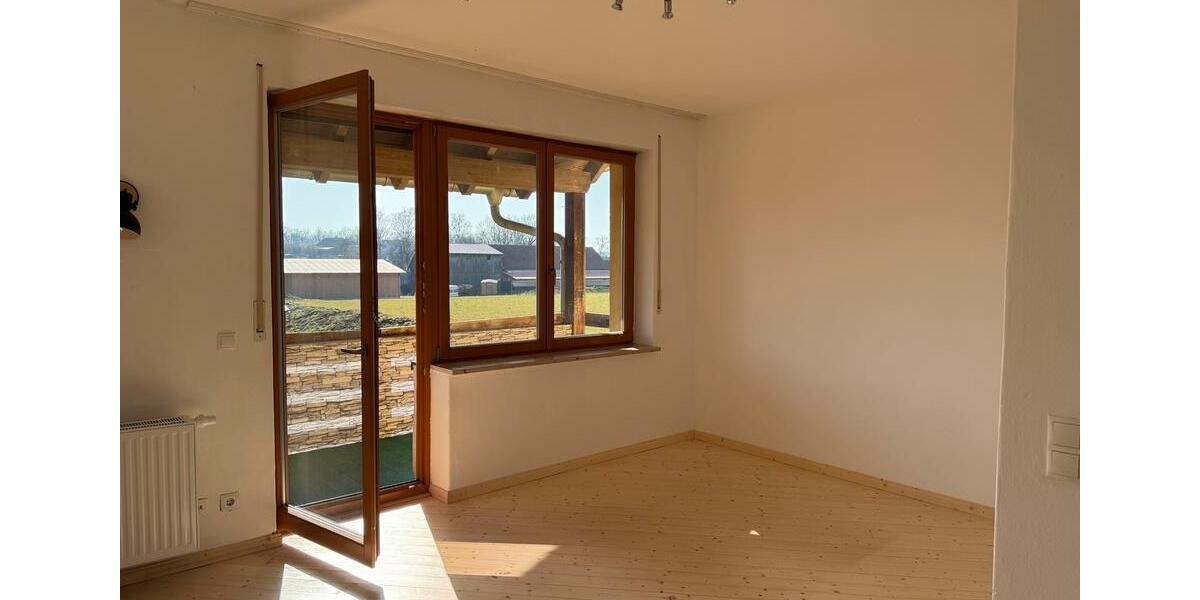 Etagenwohnung Mainleus - 1.5 Zimmer, 40 m&sup2;, 320&euro; | Angebot:25497501