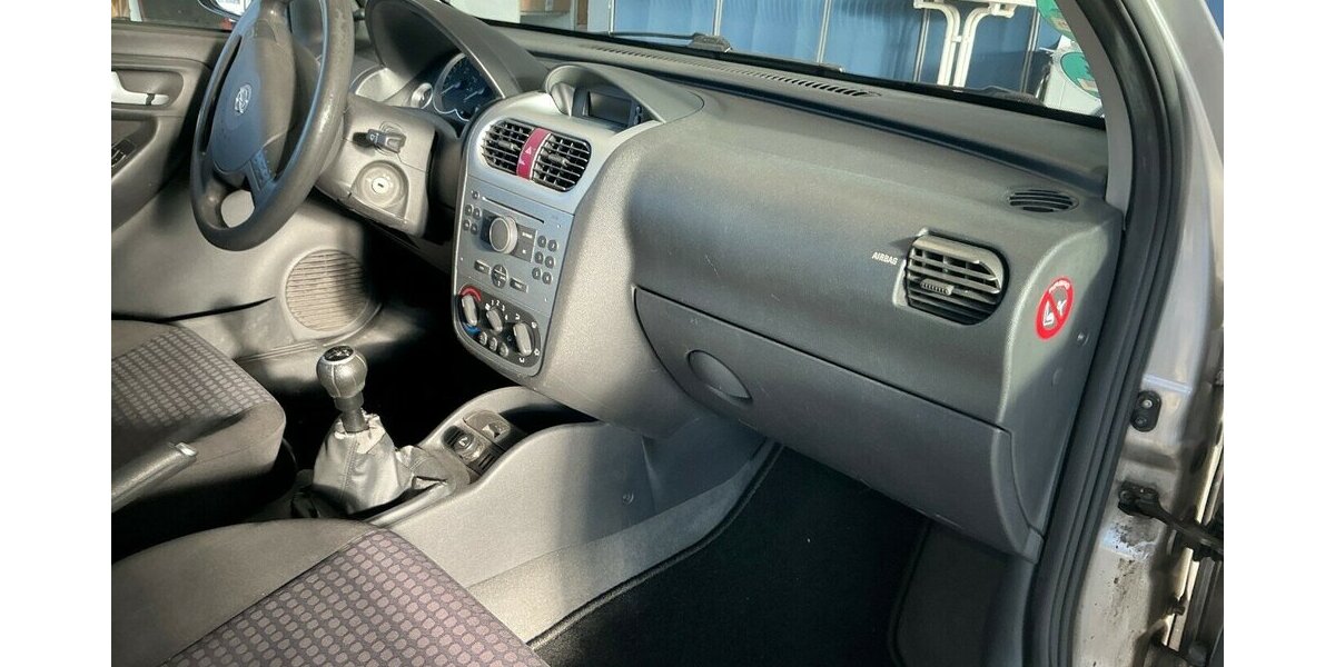 Opel Corsa Edition,Klima,Alu, usw. ! 200.000 km 2.450 &euro; Himmelkron 95502