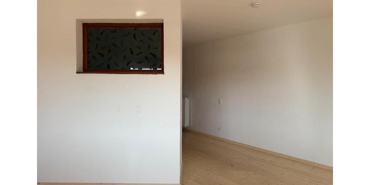 Etagenwohnung Mainleus - 1.5 Zimmer, 40 m&sup2;, 320&euro; | Angebot:25497501