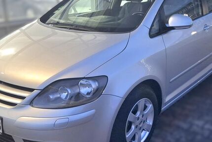 VW Golf Plus 96.300 km 3.999 &euro; Kasendorf 95359