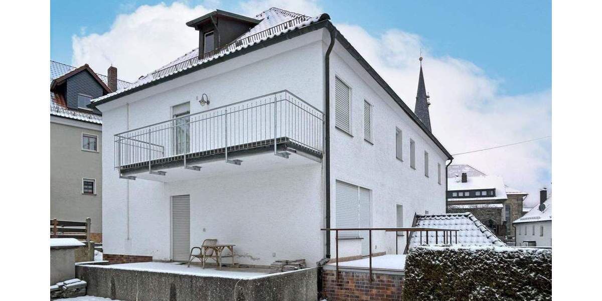 Einfamilienhaus Thurnau - 8 Zimmer, 239 m&sup2;, 249.000&euro; | Angebot:25746574