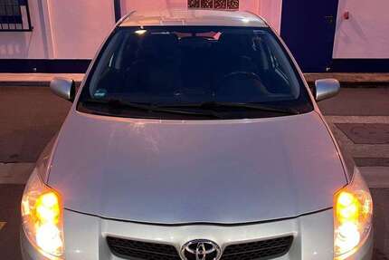 Toyota Auris 59.000 km 6.850 &euro; Bayreuth 95447