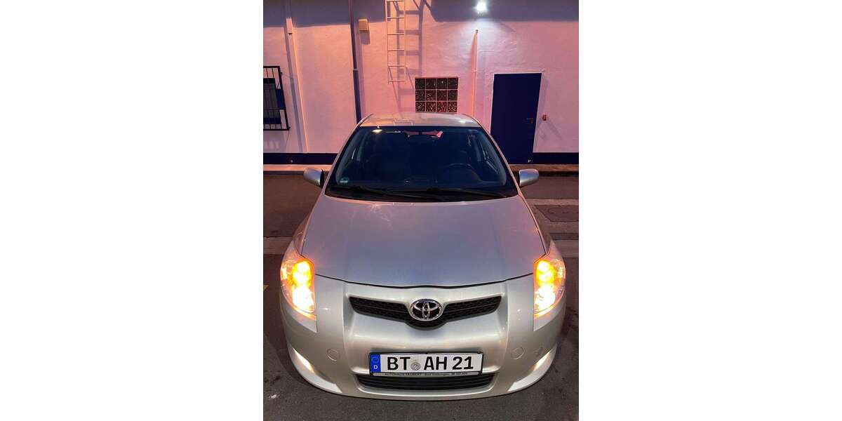 Toyota Auris 59.000 km 6.850 &euro; Bayreuth 95447
