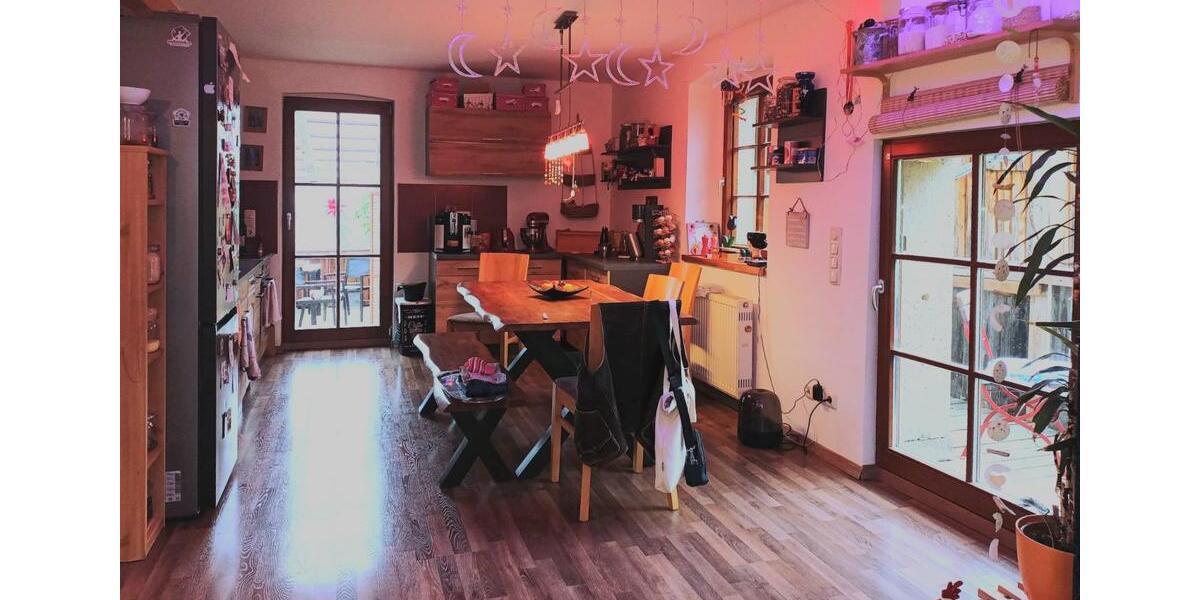 Terrassenwohnung Neudrossenfeld - 3 Zimmer, 100 m&sup2;, 200&euro; | Angebot:25553050