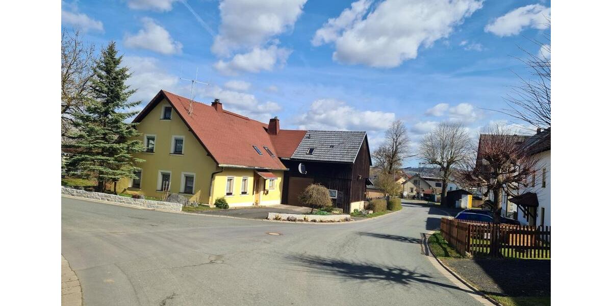 Einfamilienhaus Stadtsteinach - 7 Zimmer, 170 m&sup2;, 299.500&euro; | Angebot:26072938