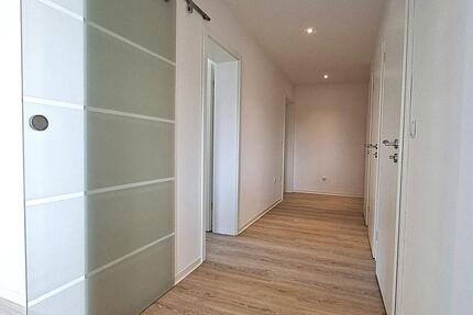 Wohnung Bayreuth Altstadt - 3 Zimmer, 80 m&sup2;, 1.100&euro; | Angebot:26222830