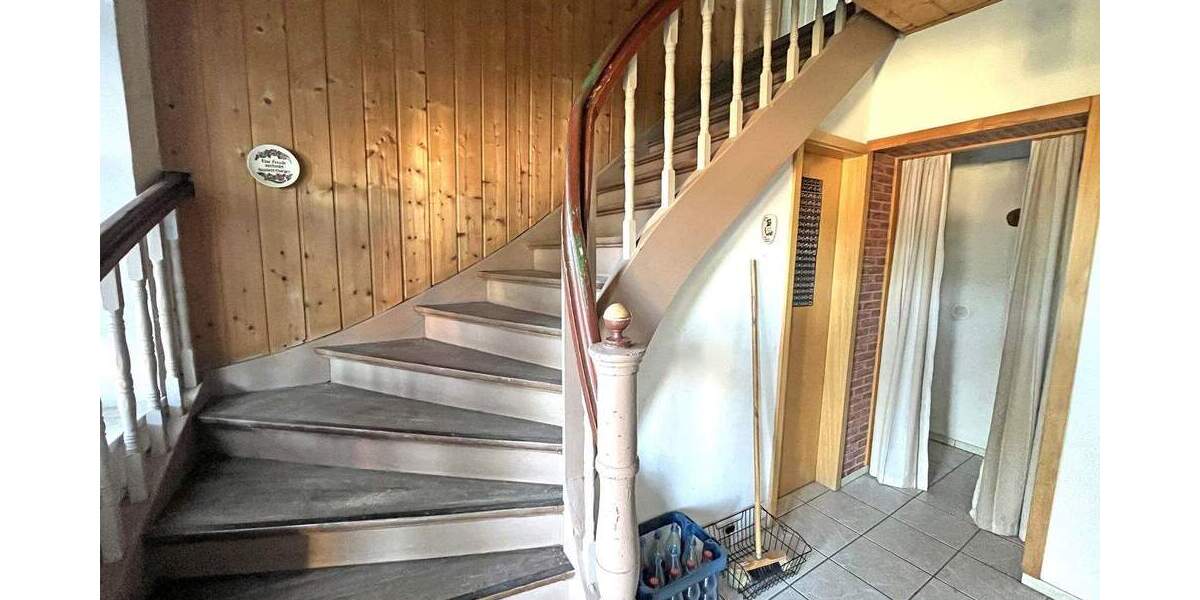 Einfamilienhaus Untersteinach - 4 Zimmer, 110 m&sup2;, 95.000&euro; | Angebot:25707325