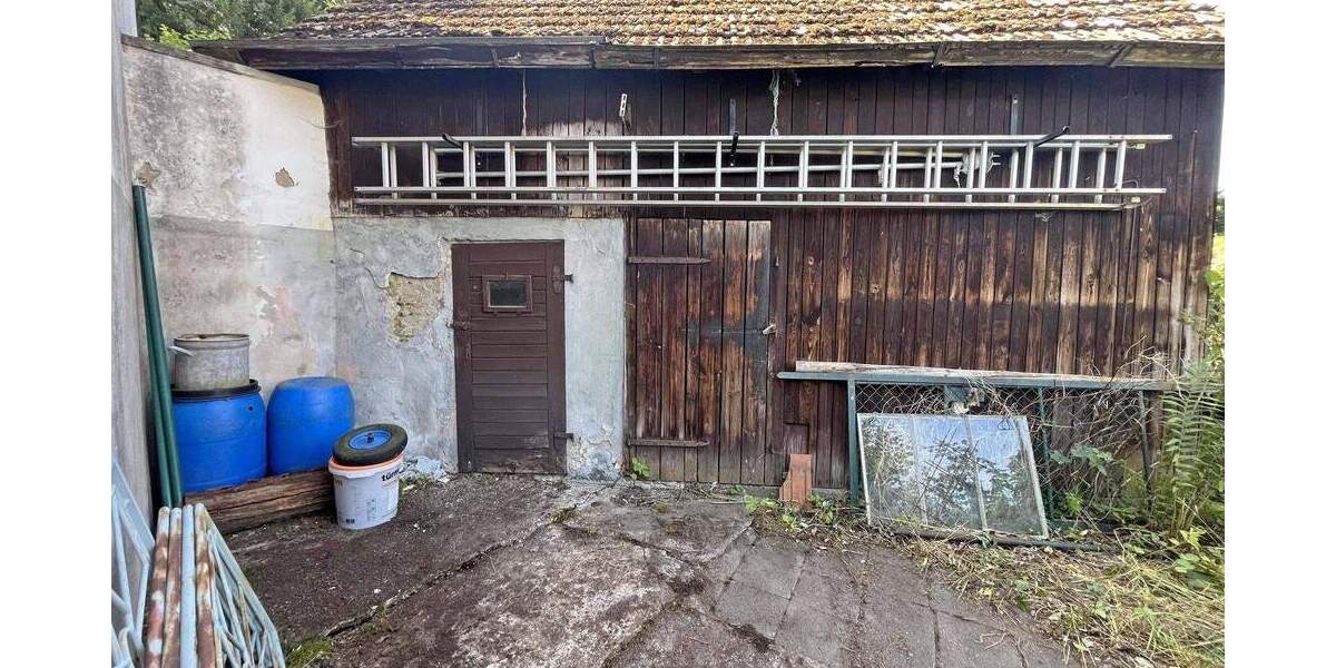 Mehrfamilienhaus, Wohnhaus Kulmbach Petzmannsberg - 8 Zimmer, 160 m&sup2;, 139.000&euro; | Angebot:25707331