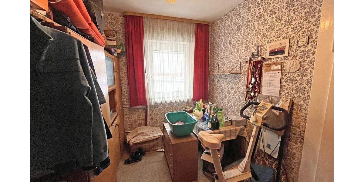 Mehrfamilienhaus, Wohnhaus Kulmbach Metzdorf - 8 Zimmer, 168 m&sup2;, 139.000&euro; | Angebot:25780732