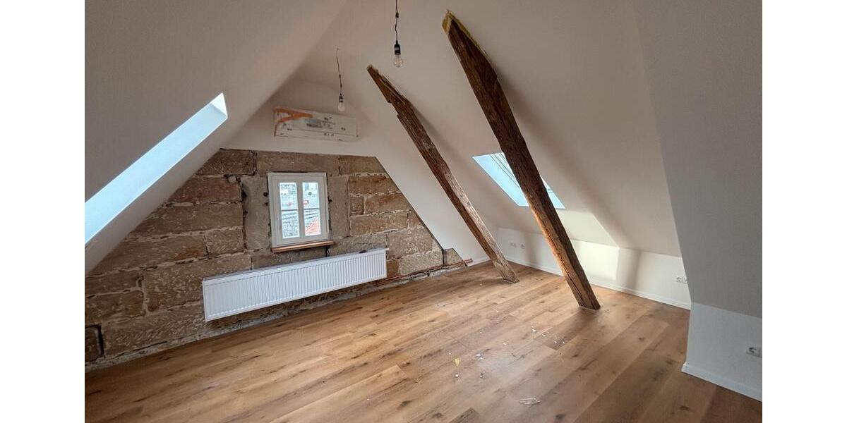 Maisonettenwohnung Bayreuth City - 4 Zimmer, 170 m&sup2;, 1.750&euro; | Angebot:25767092