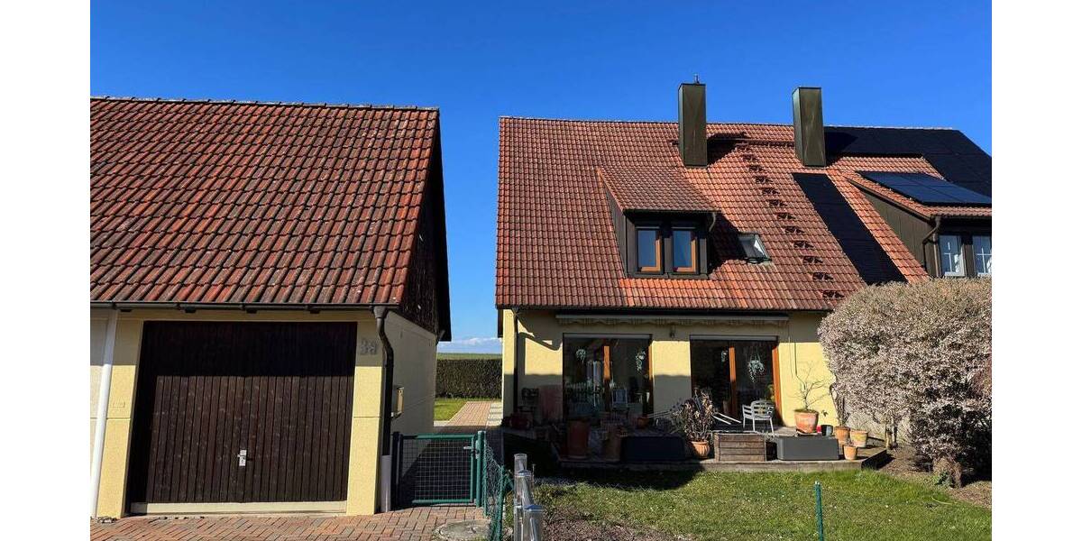 Doppelhaushälfte Eckersdorf Donndorf - 5 Zimmer, 170 m&sup2;, 1.500&euro; | Angebot:26766675