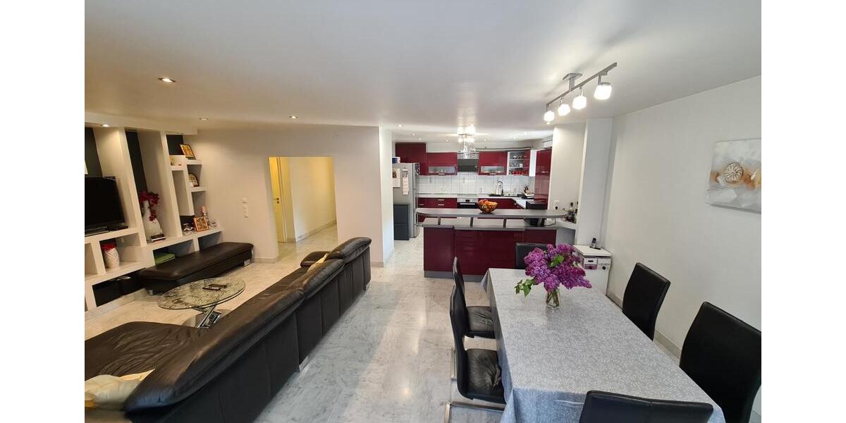 Mehrfamilienhaus, Wohnhaus Seybothenreuth - 650.000&euro; | Angebot:26044951