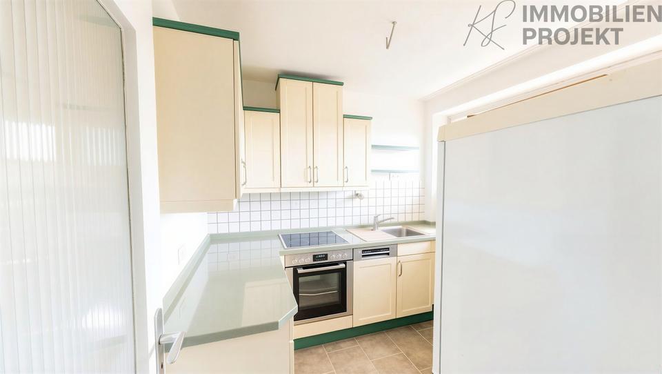 Dachgeschoßwohnung Bayreuth City - 3 Zimmer, 67 m&sup2;, 860&euro; | Angebot:25978582