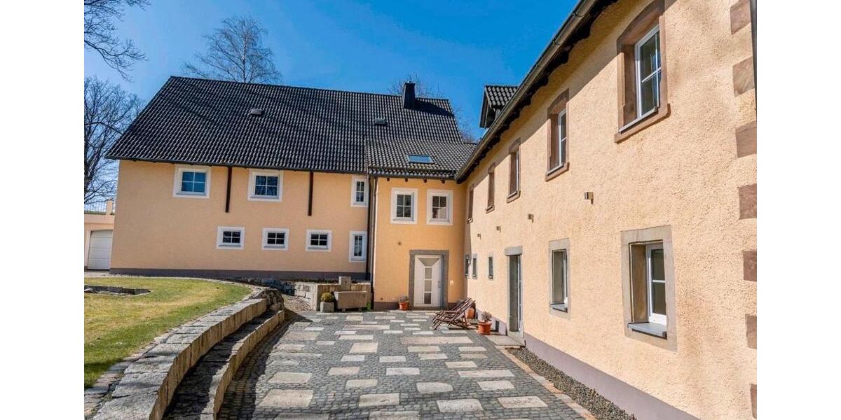 Mehrfamilienhaus, Wohnhaus Stammbach - 11 Zimmer, 260 m&sup2;, 1.250.000&euro; | Angebot:24284594